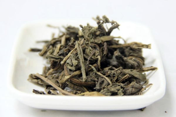 哺乳期能够吃大青叶片吗 哺乳期妈妈缓解伤风吃这些药安全