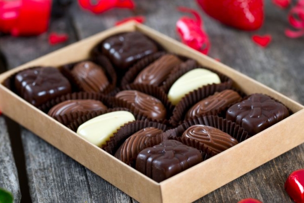 小孩子能不能吃巧克力 2岁宝宝吃巧克力没事吧