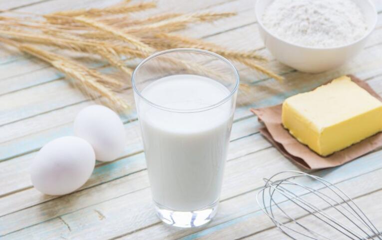 睡前有这5个习气的人易胖肚子 你占了几个？