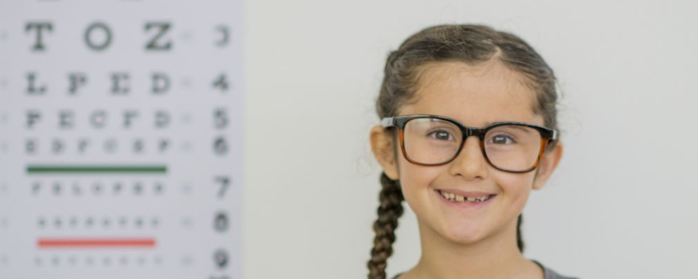 儿童眼睛纠正医院排名TOP10:附2026年视力项目价格单