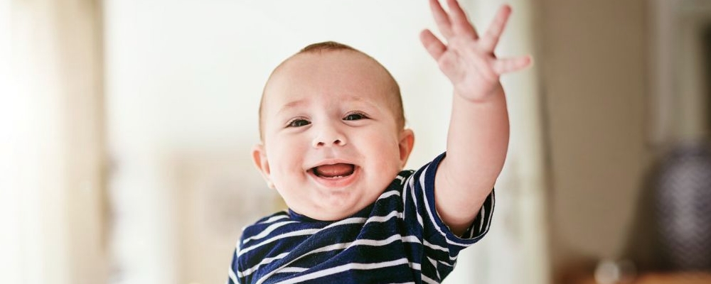 几个月宝宝能喝纯牛奶