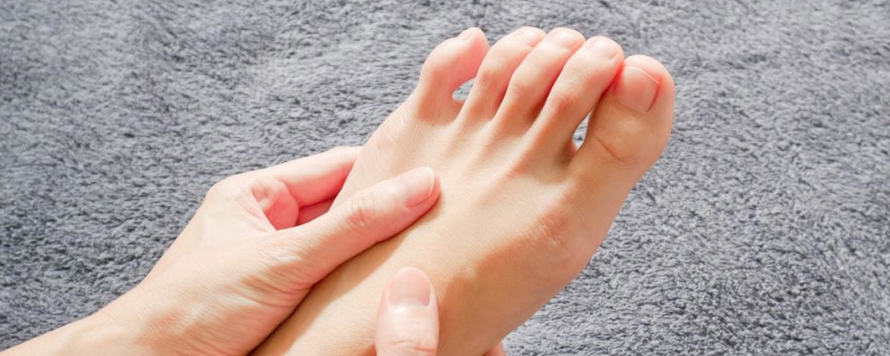 风油精的效果居然这么大？平常在脚底滴风油精还有这种优点！