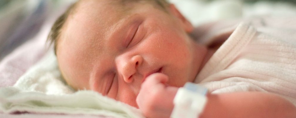 宝宝脸上热疹怎么办