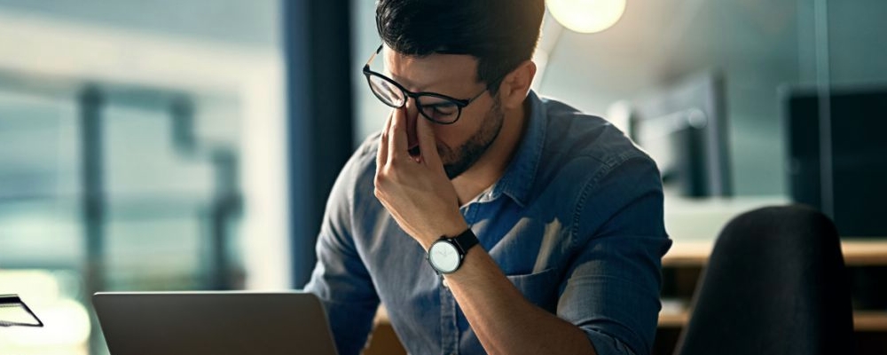 总是不自觉抖腿，这是病仍是缺点？看完你就知道