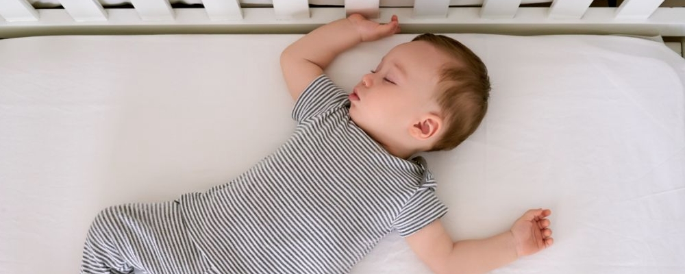 小孩没啥症状就发烧了,烧38度5