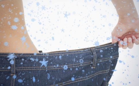 上班族必备：手臂瘦身的小动作