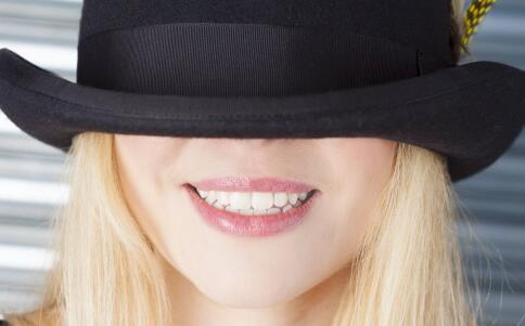 洗牙的办法及优缺陷