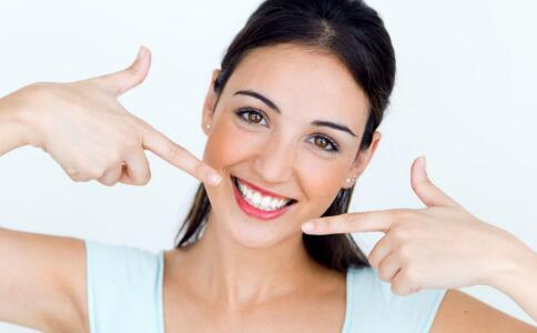 唇炎图片 唇炎症状图片