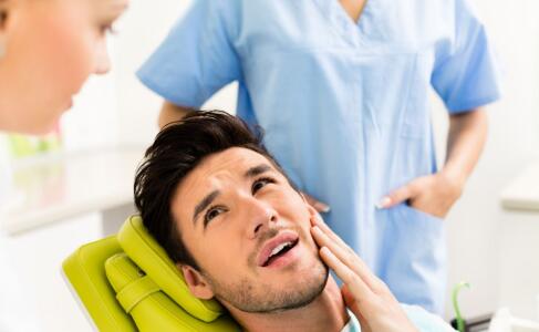 睡觉磨牙的四大危害