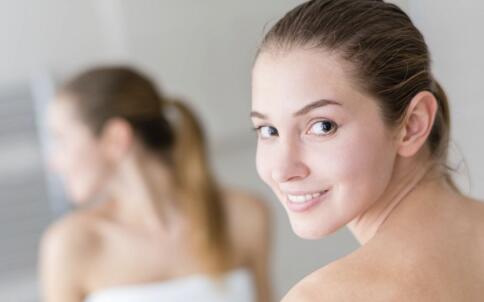 日子中祛痘印的办法