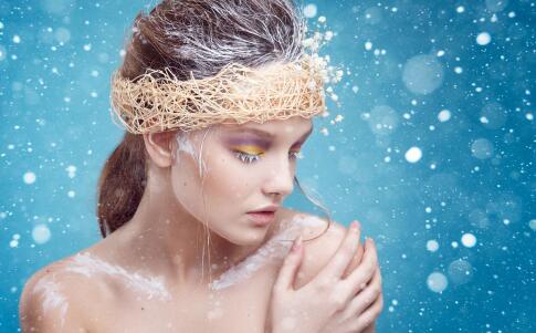 职场MM补水护肤“大作战”