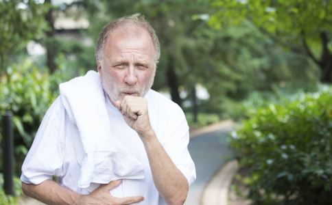 阻塞性肺气肿的家庭应急处理