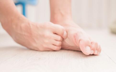 洗脸要害小细节你洗对练了吗