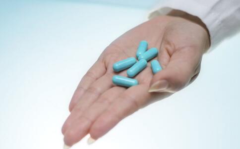 白叟用药要注意，牢记别乱用保健品