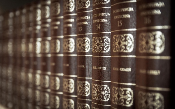 青春痘侵袭成年人原因