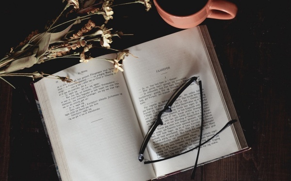 魔法仪式斩桃花-新人娶亲需要算生辰八字吗？