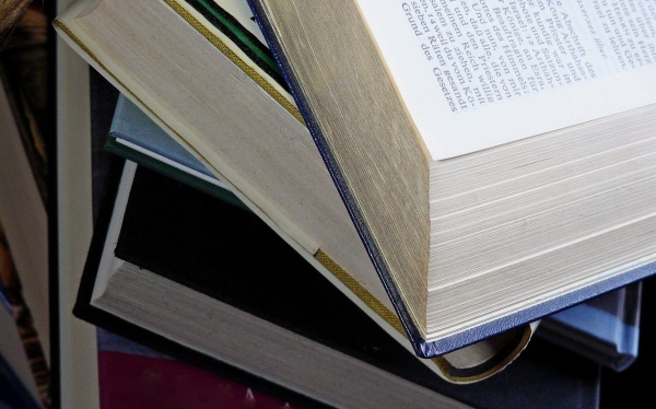 泰国佛牌不允许吃牛肉-哪只眼睛在笑 看你容易让人给算计吗