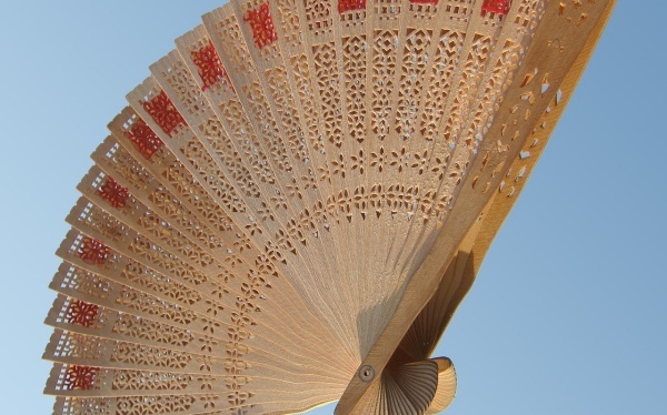 应该怎样防备子宫性不孕呢