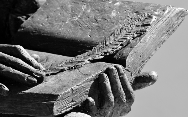 迈威生物靶向 Nectin-4 ADC 创新药获 FDA 颁发快速通道确定