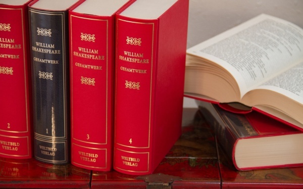 台湾日月潭底“捡到宝”