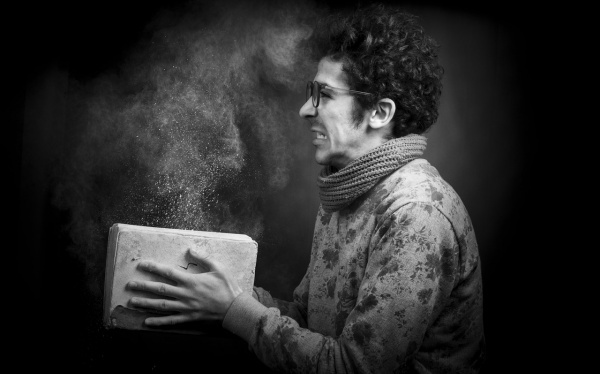 桃木龙凤八卦镜可以斩烂桃花吗-发家面相上有什么征兆