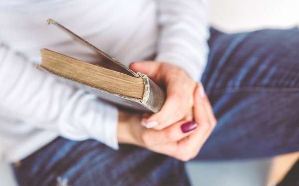 道家斩桃花疏文-运气崎岖的人面相特征