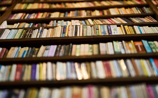 胃癌的前期有空心痛症状吗