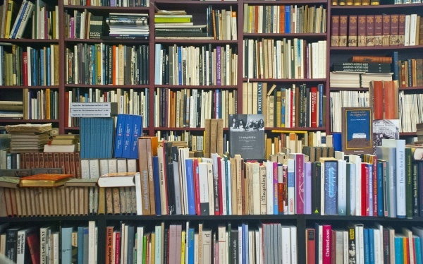 衣服染色了咋办？衣服染上了色污不要急