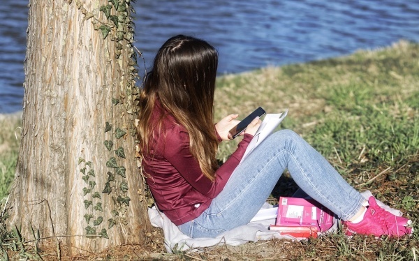药物可防备白内障吗