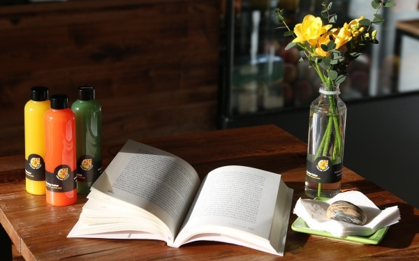 保湿面霜怎么用 什么时刻使用